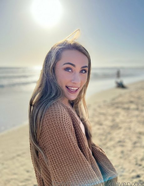 mikeaveryxxx nude pornstar galleries