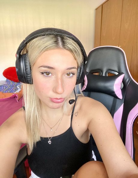 Yami Sanchez Profile pic