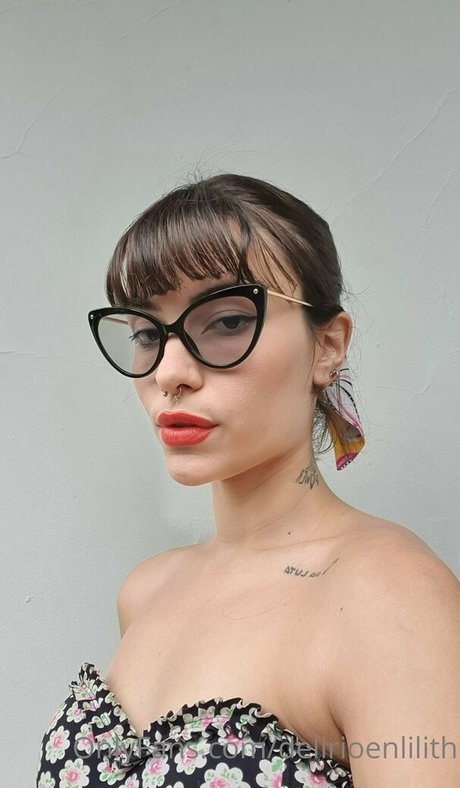 delirioenlilith porn actress gallery