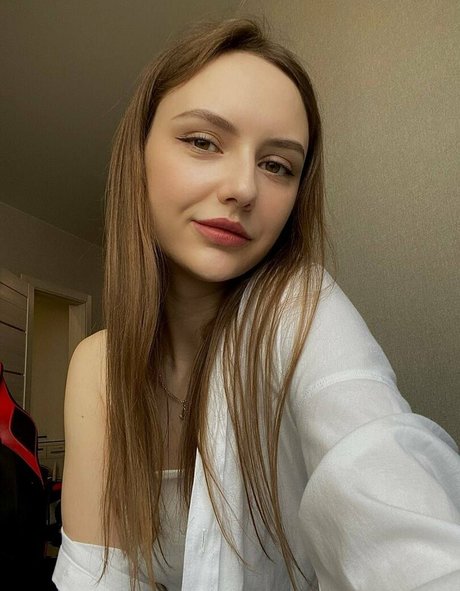 emmmas naked star galleries