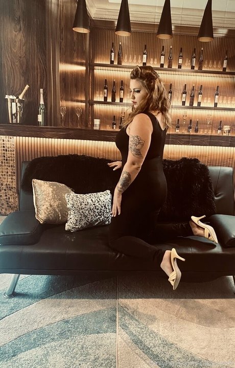 freepagecatfishwife hot model pic