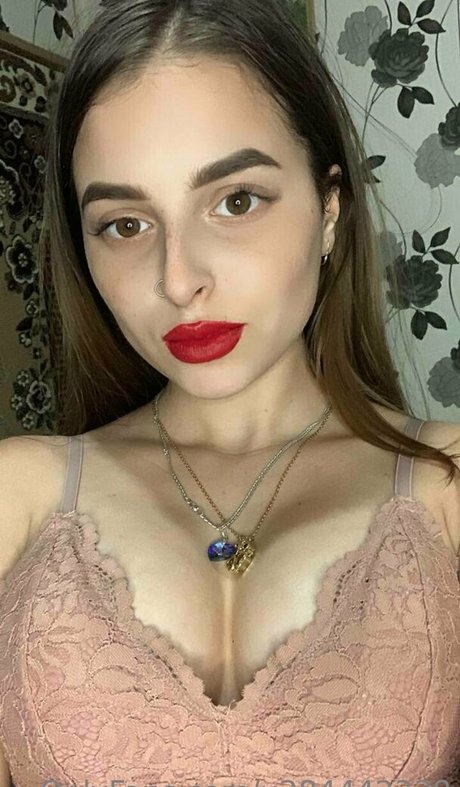 teenybabydolll nudes pornstar img