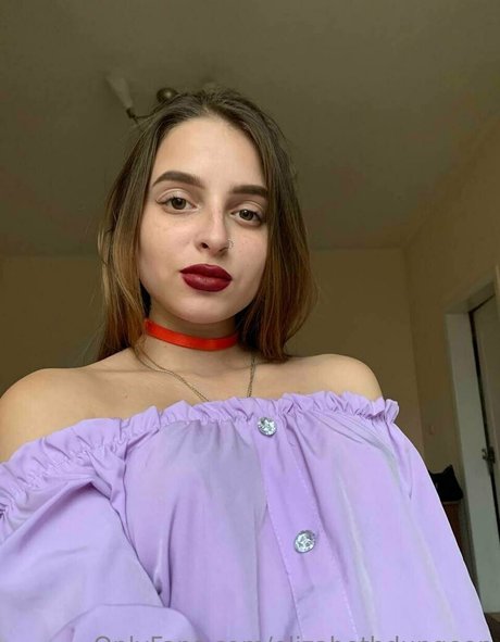 teenybabydolll nice model photo