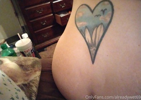 alreadywet69 model beautiful pics