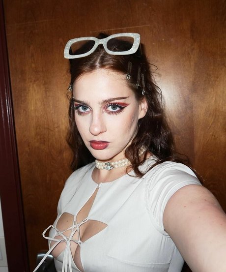 Tati Bruening star exclusive gallery