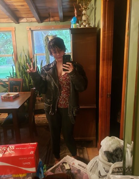 pink kunt free model pictures