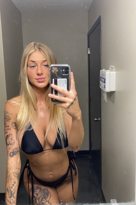 Rylee Pattersun sex pornstar gallery