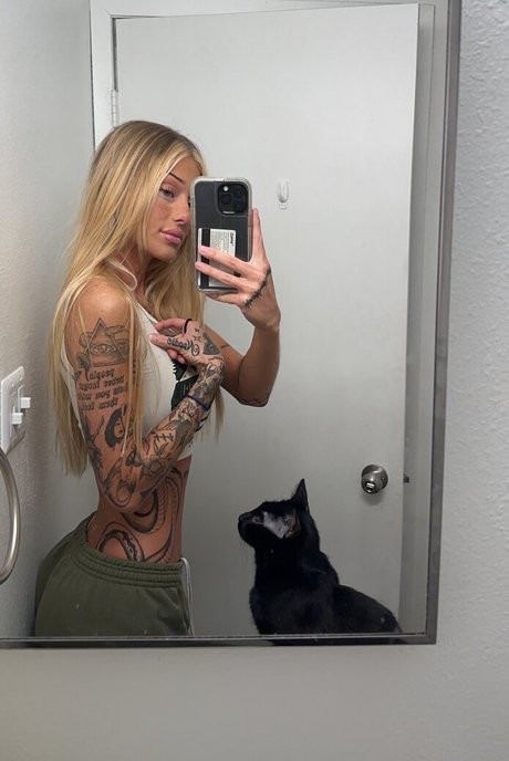 18 year old onlyfans sexy nude gallery