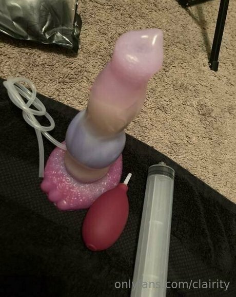 clairity star naked photos