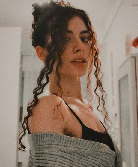 Martina Miticocchio beautiful model pic