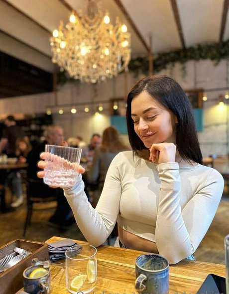 riding dildo onlyfans sex gallery