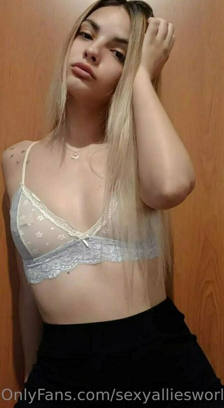 sexyalliesworld30 star porn image