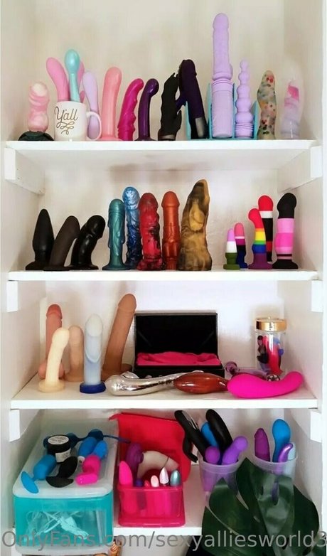 sexyalliesworld30 model free img