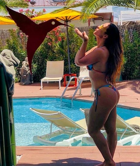 Patricia Pestana nice model image