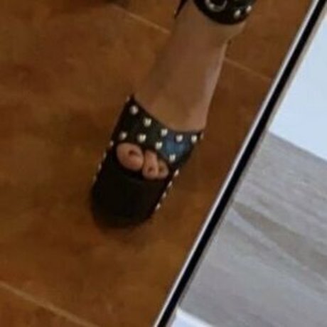 hollyhellfree star pornographic galleries