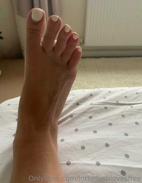 lottielushlovesfree high quality star pictures