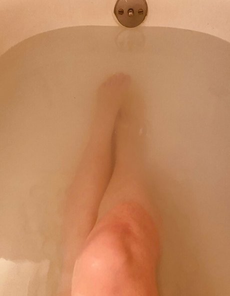 dutch onlyfans hot nude pic