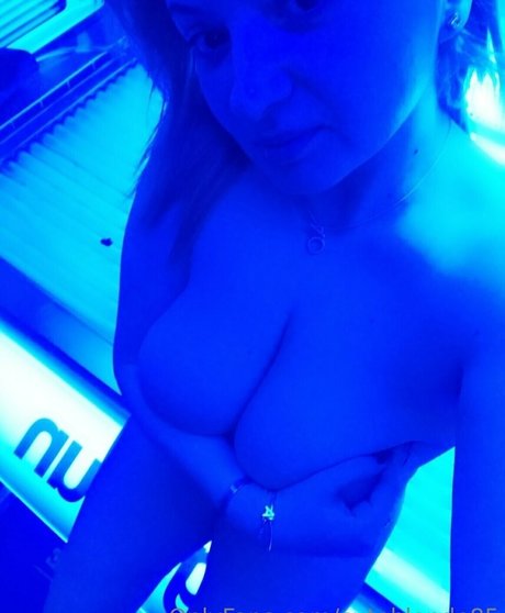 cuteblonde85 model sexy photo