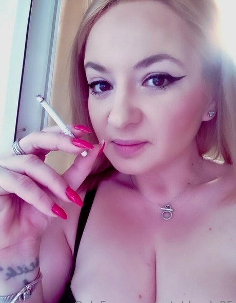 cuteblonde85 star xxx pictures