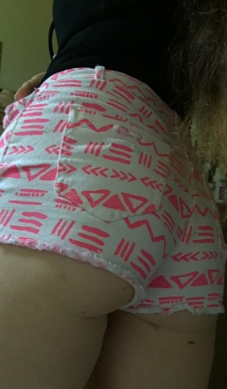 Lylah Love pornstar exclusive picture