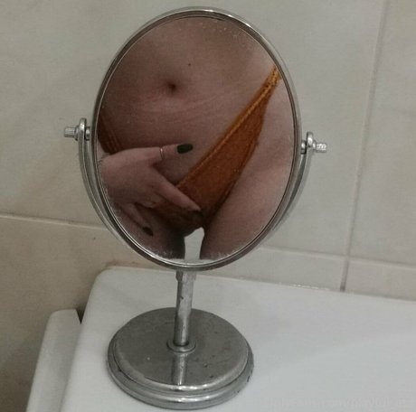 playfulass naked model galleries