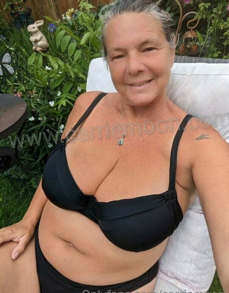 carriemoon nude model photos