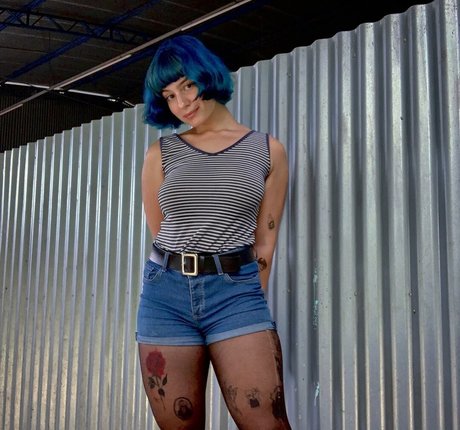 Gi ovanag erotic model galleries