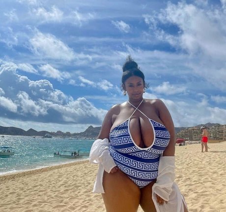 Marta Ethio pornstar art gallery