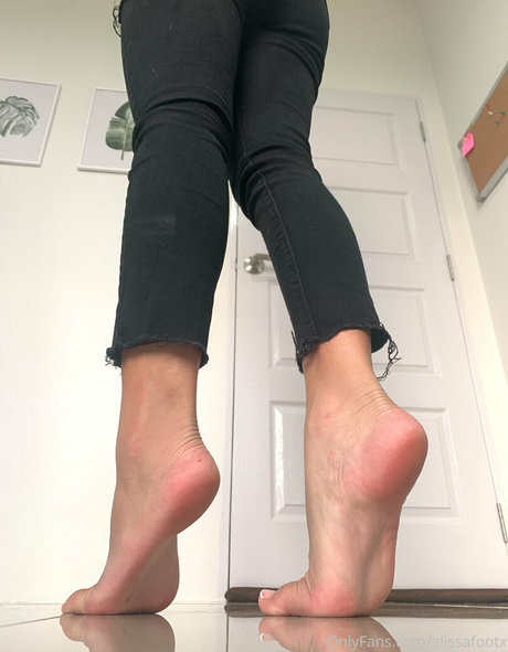 alissafootsd pornstar naked photos