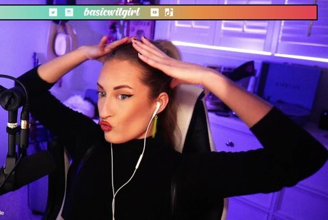 teen webcam onlyfans exclusive images