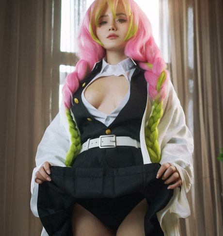 18 year old onlyfans hot sexy pictures