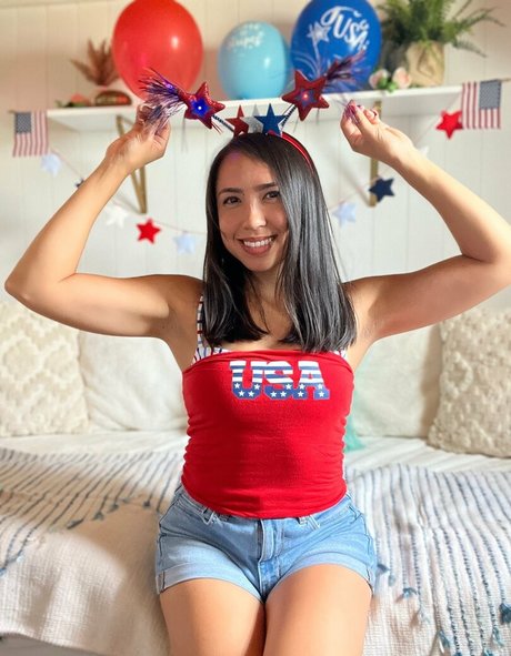 sincerelyxjade free model porn gallery