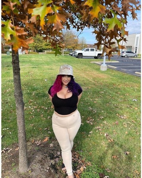 Harlee Queeni sex actress pic