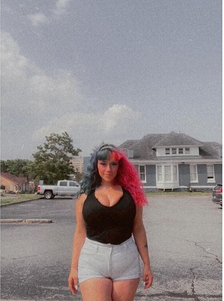 Harlee Queeni pretty actress pics