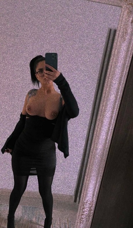 wild kitty9 sex actress photo