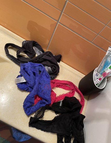 wild kitty9 top model picture