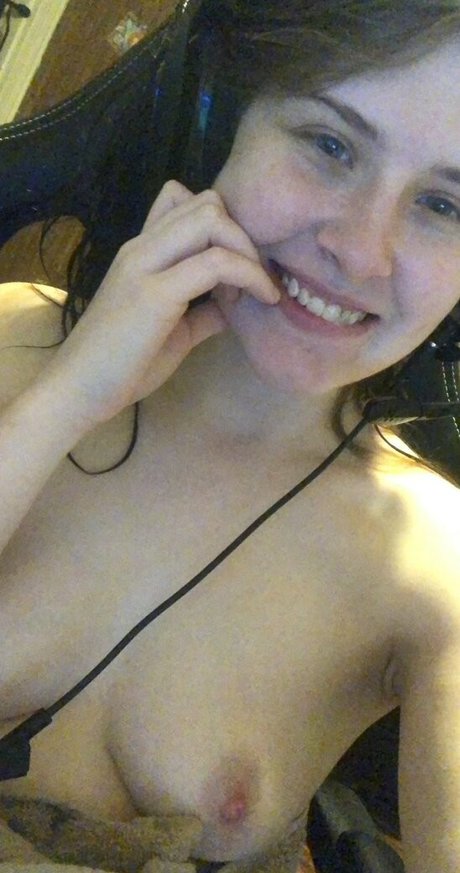 nessajade model high quality photo