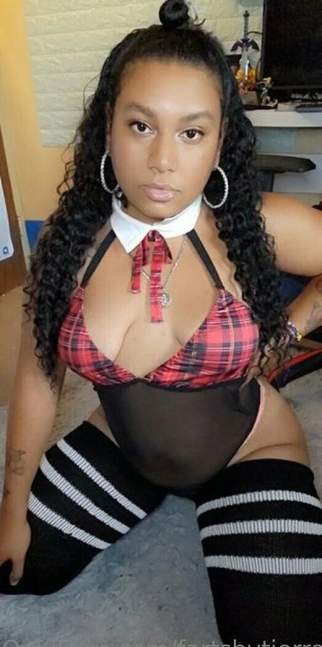 fartsbytierra pornstar exclusive archive