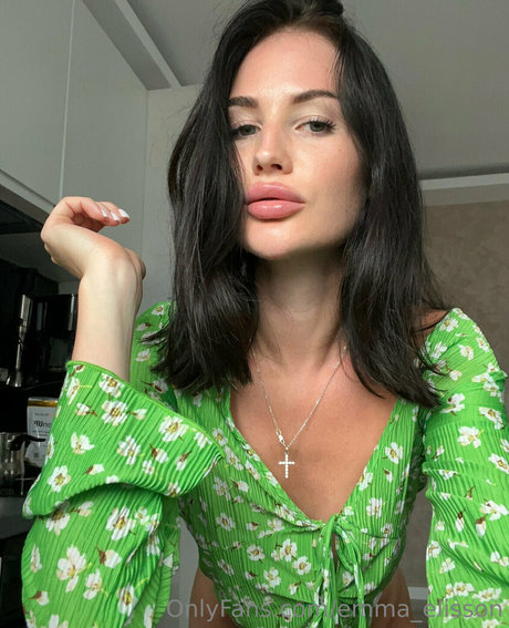 crossdresser onlyfans erotic img