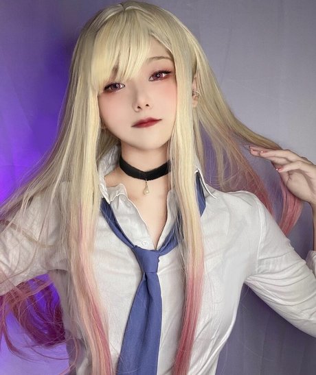 Aveline Tetsuya model sexy pics