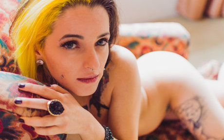 khachery star sexy images