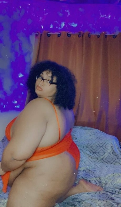 bbwamberlve adult model pictures