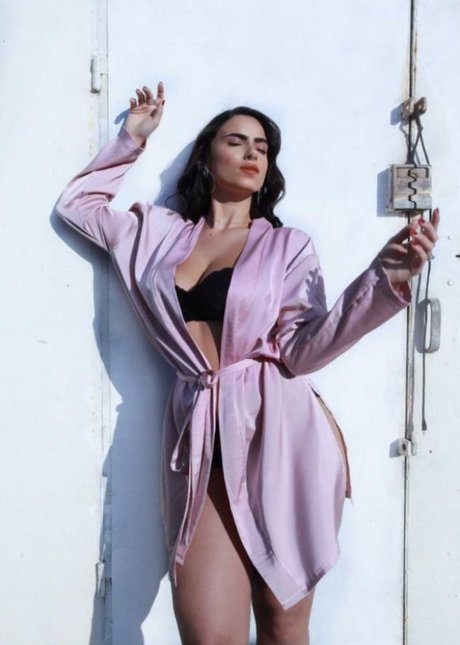 Carmel Yehezkel star pretty pictures