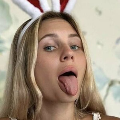 supersofi porn model img