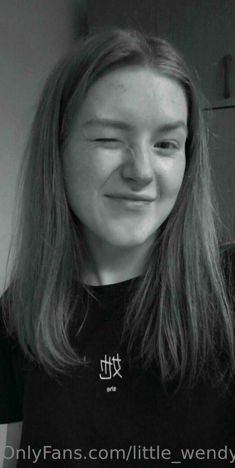 little wendy pornstar erotic image