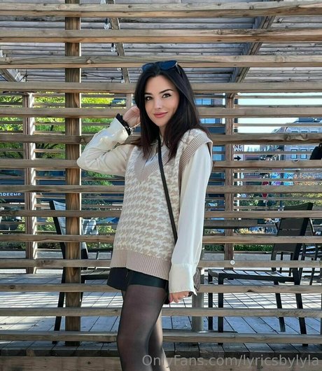 lyricsbylyla star perfect picture