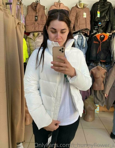 swee tstrawberry pretty model photos