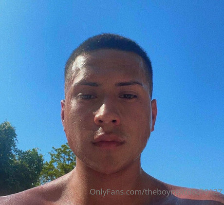 officailarq pornstar nice pic