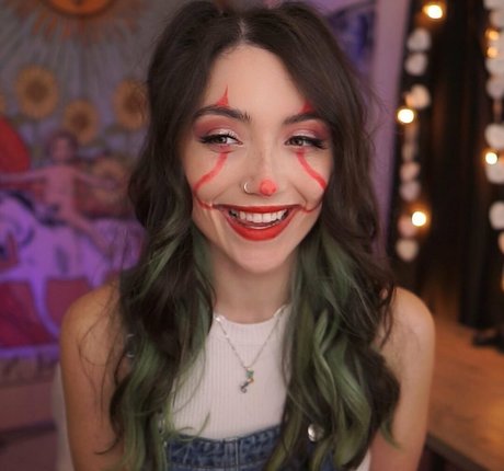 Skyytea nice model pics