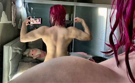 Claire Max star porn images